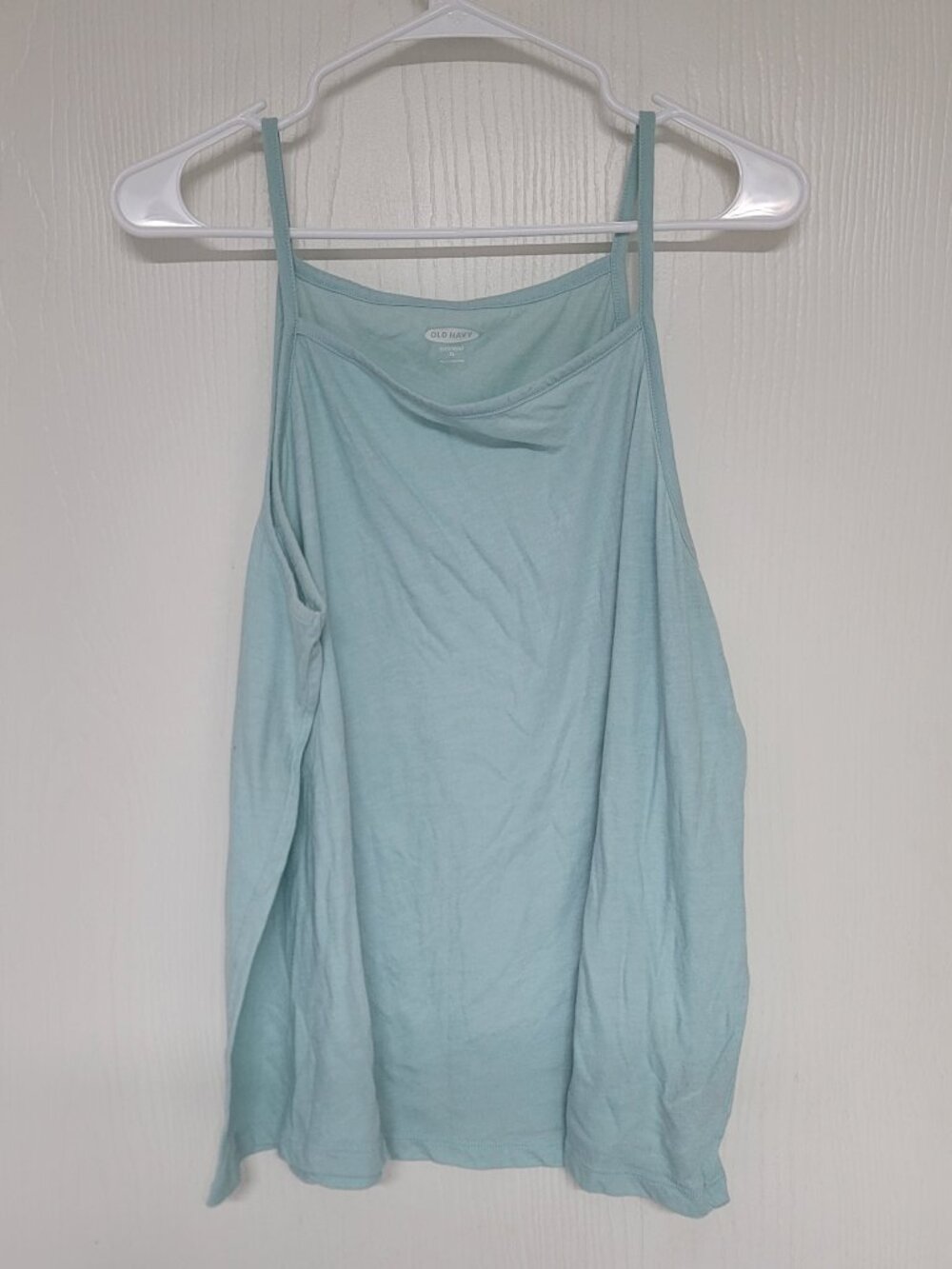 Womens light blue Old Navy Everywear spaghetti strap tank top - size XL